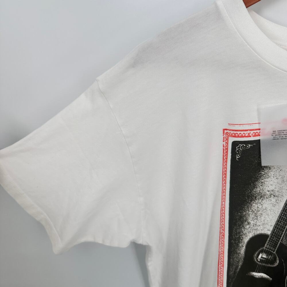 DAYDREAMER NWT Johnny Cash Guitar Weekend Graphic Tee // L - Picture 5 of 10